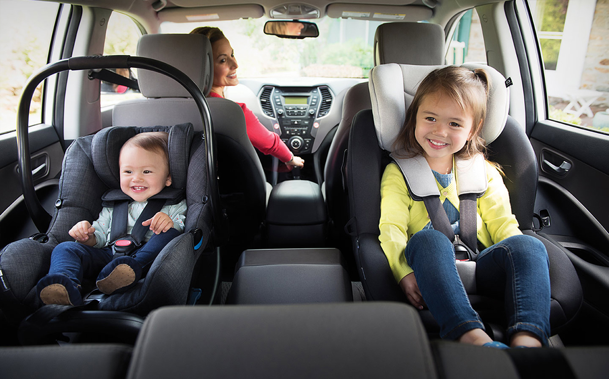Безпека дітей в автомобілі. Про що варто пам'ятати батькам? 