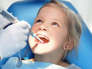 лікування зубів у дітей